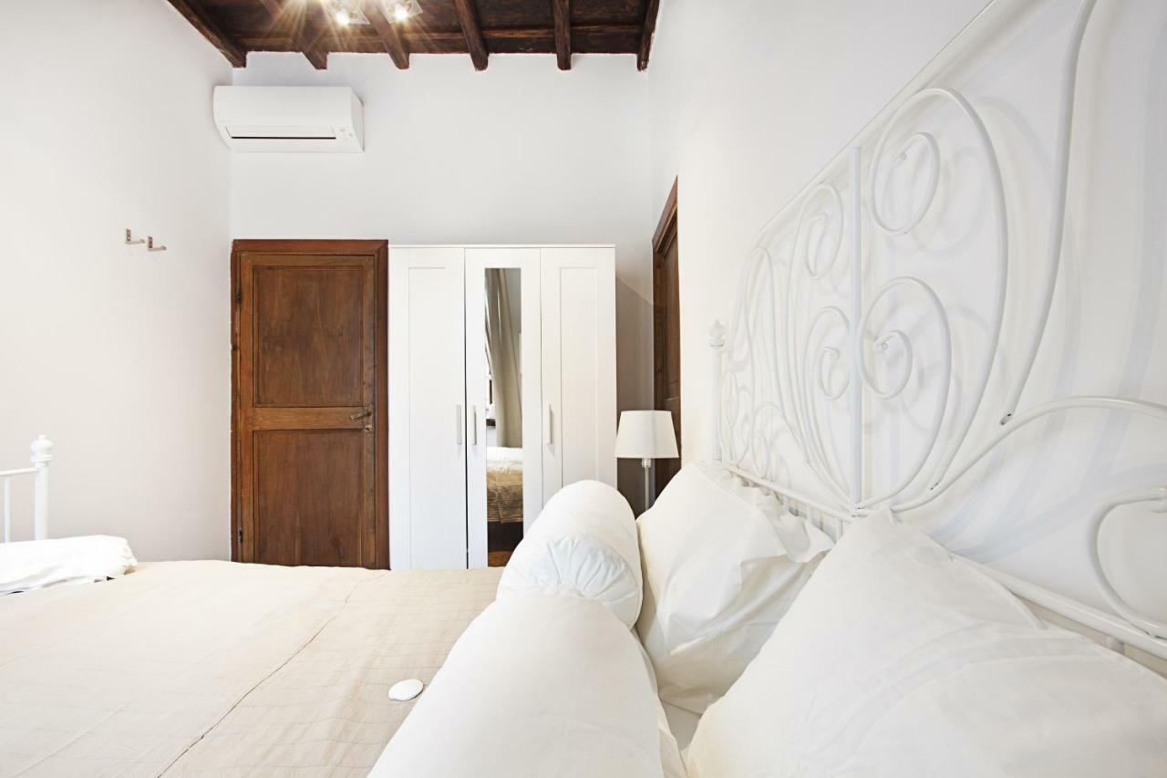 Arenula Luxury Apartment 로마 외부 사진