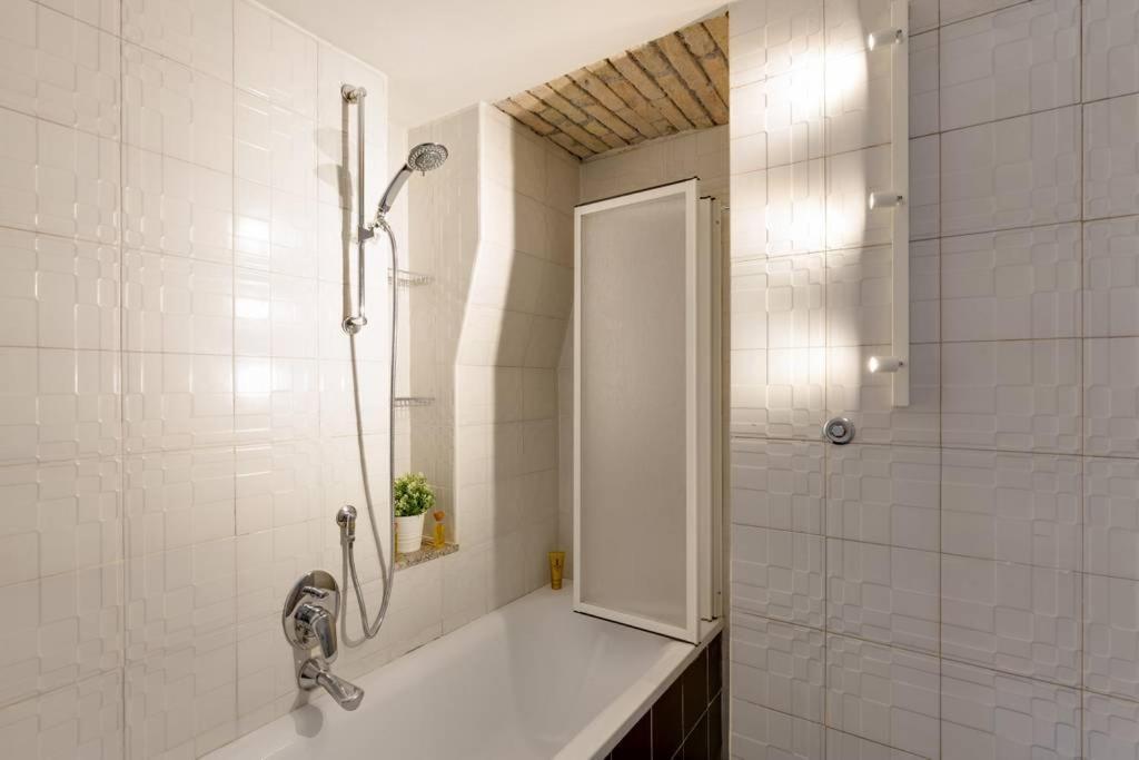 Arenula Luxury Apartment 로마 외부 사진